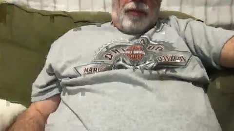 newtman68 online show from April 2026 01:00:01 AM