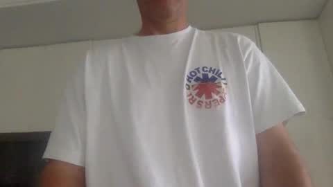 Snapshot of newysub75 chatting on May 2026 02:07:02 AM newysub75 online show from May 2026 02:07:02 AM