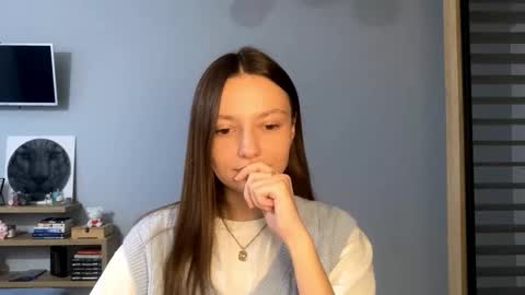 Snapshot of next_fantasy_bb chatting on November 2025 01:10:01 PM Agne online show from November 2025 01:10:01 PM