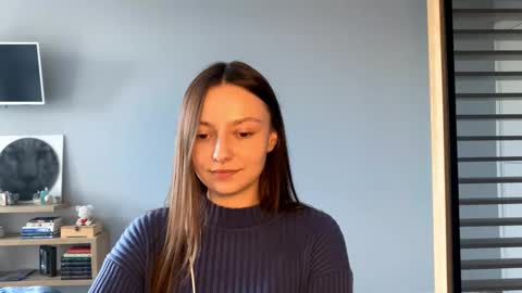 Snapshot of next_fantasy_bb chatting on November 2025 01:07:02 PM Agne online show from November 2025 01:07:02 PM