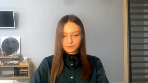 Snapshot of next_fantasy_bb chatting on November 2025 01:10:02 PM Agne online show from November 2025 01:10:02 PM