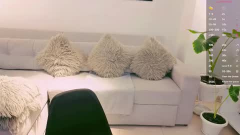 Snapshot of neythan__blaze chatting on October 2025 09:24:01 PM   online show from October 2025 09:24:01 PM