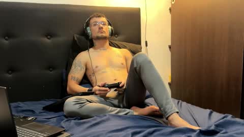 Snapshot of neythancopper chatting on March 2026 11:59:01 AM neythancopper online show from March 2026 11:59:01 AM