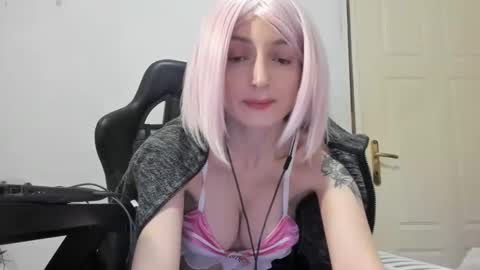 Shinobu Koch online show from January 2026 09:13:01 AM