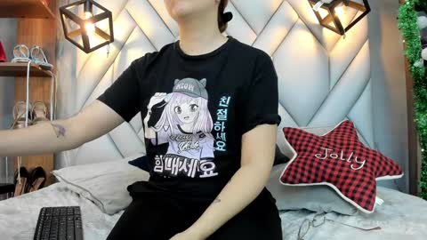 Milena online show from January 2025 07:53:02 PM