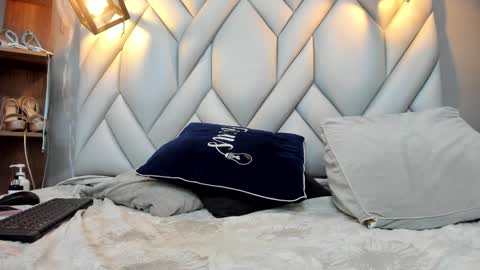 Milena online show from February 2025 07:53:02 PM