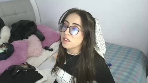 nezzukoo online show from April 2026 07:10:01 PM