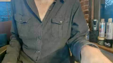 Snapshot of nfgwholoves2cum chatting on January 2025 10:23:01 PM NFG Nice Friendly Guy Dick online show from January 2025 10:23:01 PM