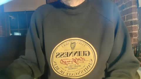 Snapshot of nfgwholoves2cum chatting on February 2025 01:38:01 AM NFG Nice Friendly Guy Dick online show from February 2025 01:38:01 AM