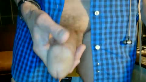 Snapshot of nfgwholoves2cum chatting on September 2025 11:50:02 PM NFG Nice Friendly Guy Dick online show from September 2025 11:50:02 PM