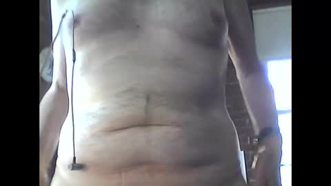 Snapshot of nfgwholoves2cum chatting on October 2025 04:49:02 PM NFG Nice Friendly Guy Dick online show from October 2025 04:49:02 PM