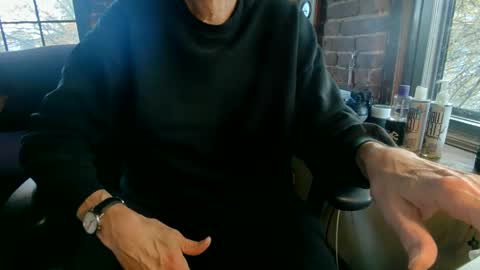 Snapshot of nfgwholoves2cum chatting on October 2025 08:59:02 PM NFG Nice Friendly Guy Dick online show from October 2025 08:59:02 PM