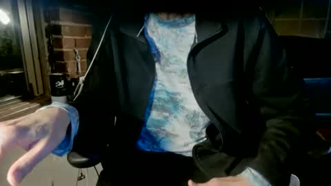 Snapshot of nfgwholoves2cum chatting on November 2025 11:36:02 PM NFG Nice Friendly Guy Dick online show from November 2025 11:36:02 PM