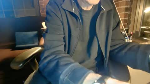 Snapshot of nfgwholoves2cum chatting on November 2025 03:34:01 AM NFG Nice Friendly Guy Dick online show from November 2025 03:34:01 AM