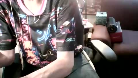 Snapshot of nfgwholoves2cum chatting on July 2026 09:28:02 PM NFG Nice Friendly Guy Dick online show from July 2026 09:28:02 PM