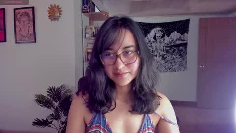 Nia online show from February 2025 08:02:02 PM