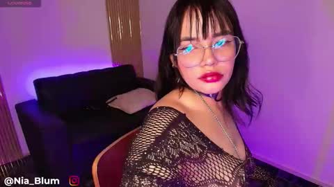 Snapshot of nia_blum chatting on January 2026 01:05:02 PM Nia Blum online show from January 2026 01:05:02 PM