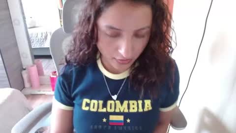 Dani online show from August 2026 08:18:01 PM