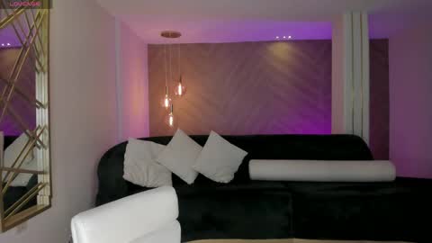 SQUIRTER DOLL    online show from May 2026 05:20:02 PM