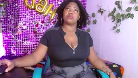 Snapshot of niawk_ chatting on February 2026 02:04:02 PM Niawk online show from February 2026 02:04:02 PM