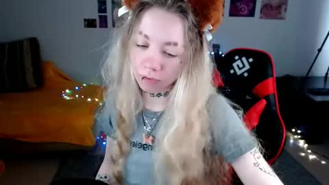 Snapshot of nica_kawaii chatting on April 2026 07:35:01 AM nica_kawaii online show from April 2026 07:35:01 AM