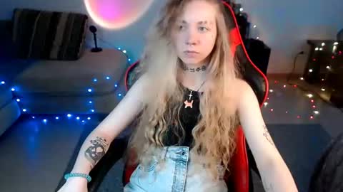 Snapshot of nica_kawaii chatting on June 2026 03:21:01 PM nica_kawaii online show from June 2026 03:21:01 PM