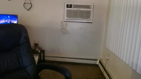 Snapshot of niccibaby chatting on February 2025 11:42:02 PM Nicci babyyy online show from February 2025 11:42:02 PM