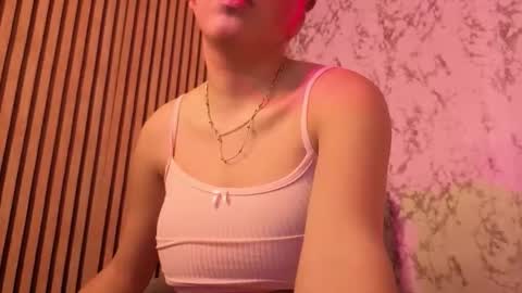 Michell  online show from November 2025 04:11:01 AM