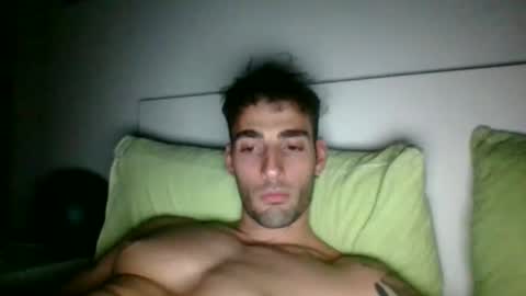 nicegguy9826 online show from October 2025 12:33:02 AM