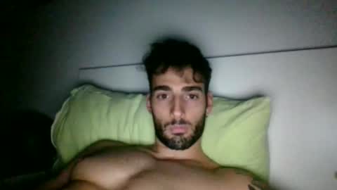 nicegguy9826 online show from November 2025 05:43:02 AM