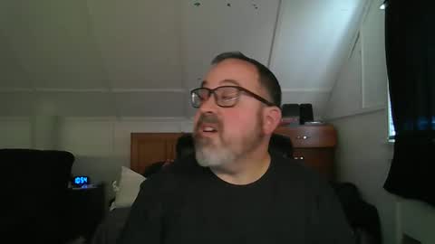 niceguy7208 online show from April 2026 02:54:01 PM