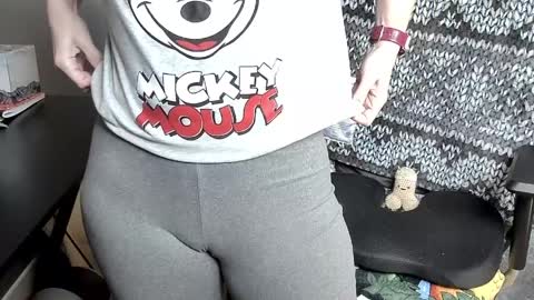 Nicelly Curved online show from April 2026 03:53:01 PM