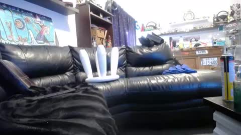 niceonebrov online show from March 2026 06:19:01 AM