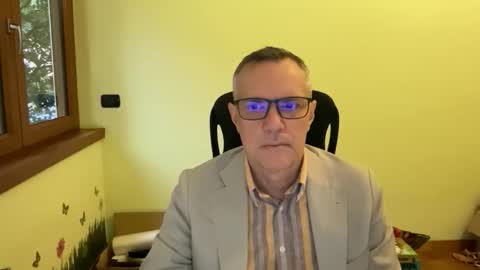 Snapshot of niceshy_71 chatting on October 2025 04:20:02 PM Andrew online show from October 2025 04:20:02 PM