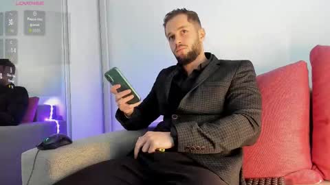 Nicholassx online show from November 2025 10:35:02 AM