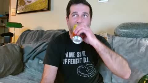 Snapshot of nichous77 chatting on December 2024 12:44:01 AM Nick online show from December 2024 12:44:01 AM