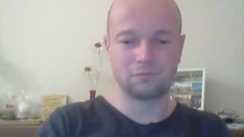 nick1990b online show from October 2025 05:24:02 PM