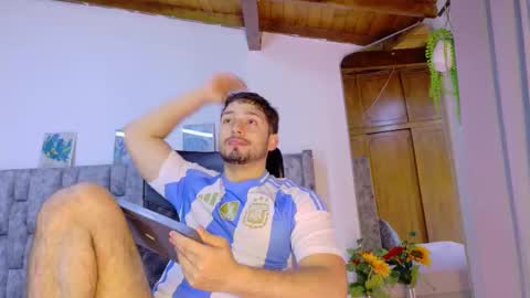 Snapshot of nick_moss_ chatting on February 2026 11:03:01 AM nick_moss_ online show from February 2026 11:03:01 AM