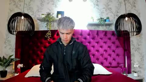 Nick  online show from February 2026 12:09:02 PM