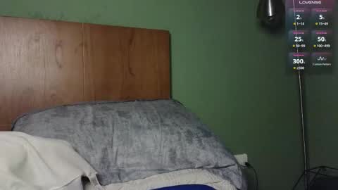 Snapshot of nickjordan1 chatting on November 2025 10:52:01 PM Nicolas online show from November 2025 10:52:01 PM