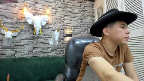 Snapshot of nickk_wolff chatting on November 2025 05:29:02 AM Nickk Wolff online show from November 2025 05:29:02 AM