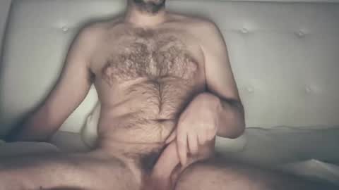 Nik online show from January 2026 12:09:02 PM