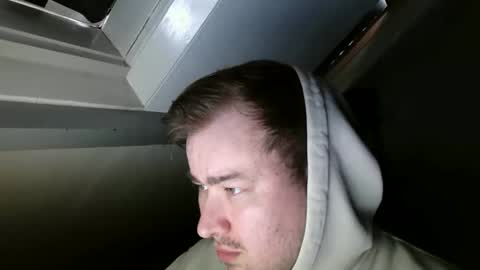 nickoeoeoe online show from April 2026 12:52:02 PM