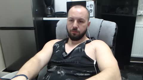 Snapshot of nickolas22 chatting on February 2025 10:24:01 PM Julian online show from February 2025 10:24:01 PM