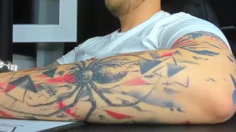 Snapshot of nicktattoomaster chatting on June 2026 07:01:02 PM nicktattoomaster online show from June 2026 07:01:02 PM