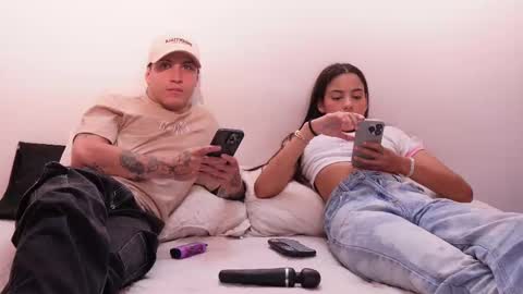 Snapshot of nicky_and_blake chatting on February 2025 09:09:01 PM nicky and blake online show from February 2025 09:09:01 PM