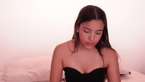 Snapshot of nicky_and_blake chatting on February 2025 09:57:01 PM nicky and blake online show from February 2025 09:57:01 PM