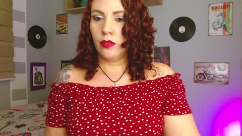 Snapshot of nicky_lucy_m chatting on January 2025 01:54:01 AM lucy online show from January 2025 01:54:01 AM