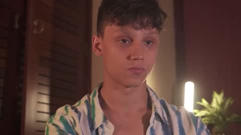 Nicky Neal online show from November 2025 01:15:01 PM