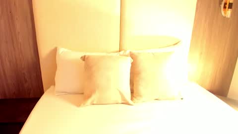 Nicky  online show from March 2026 02:39:02 AM